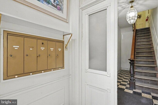 Foto del edificio - 136 E Lemon St