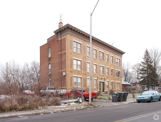 Building Photo - 250 Homestead Ave