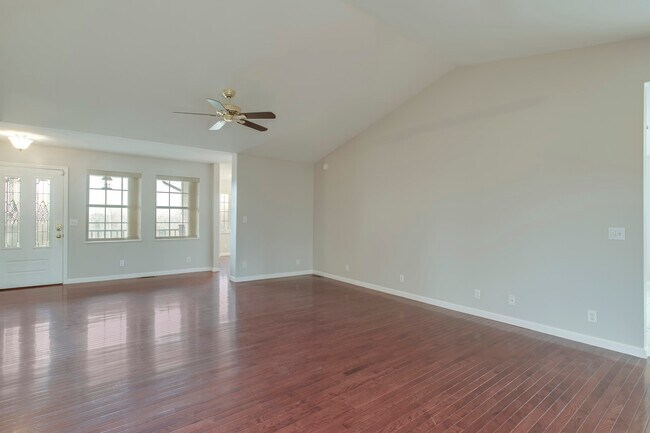 Foto del edificio - 3005 Old Hollow Rd