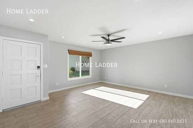 Foto del edificio - 5849 N 81st St