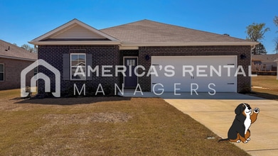 Building Photo - 17 Moon Dr