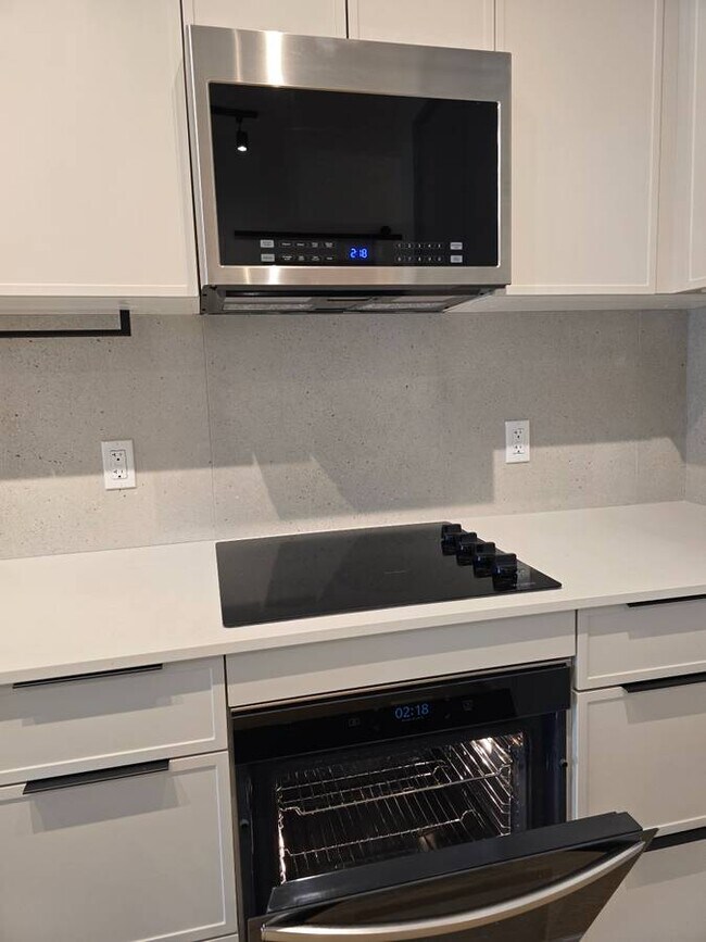 Photo du bâtiment - 3075 Murray St