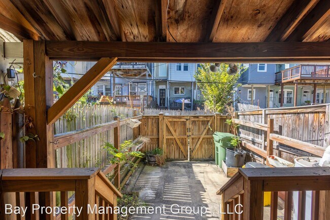 Foto del edificio - 2 br, 1 bath House - 110 N Rose St