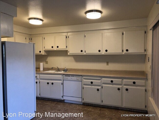 Foto del edificio - 3 br, 2.5 bath House - 136 Touchstone Place
