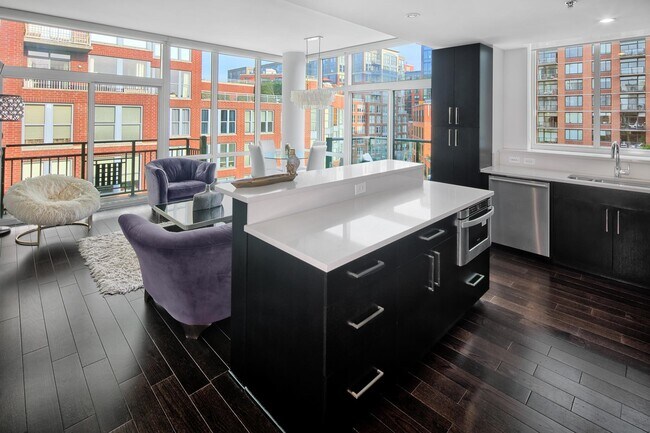 Foto del edificio - 1100 Maxwell Ln