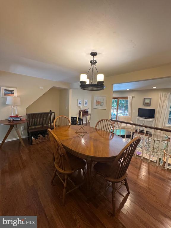 Building Photo - 5737 Walnut Wood Ln