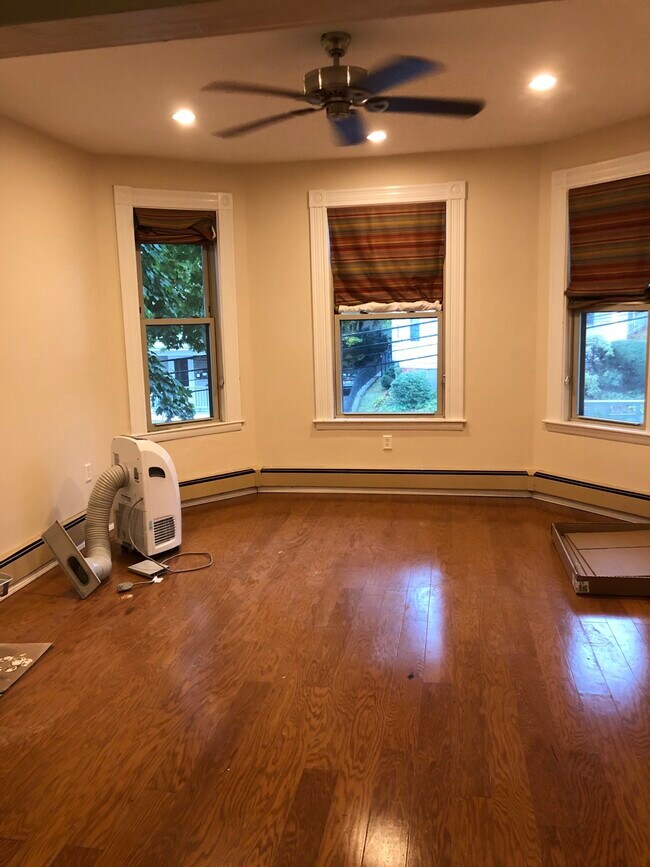 Foto del edificio - 72 Leicester St