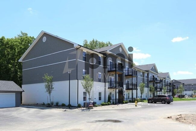 Interior Photo - Jefferson Pointe