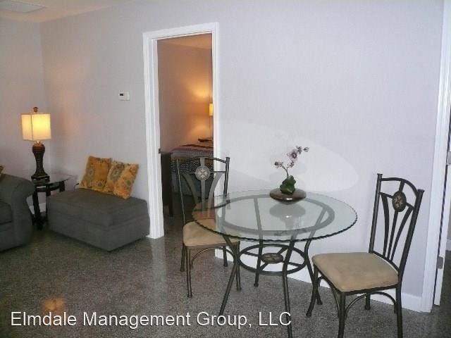 2 br, 1.5 bath House - 1570 4th Ave photo'