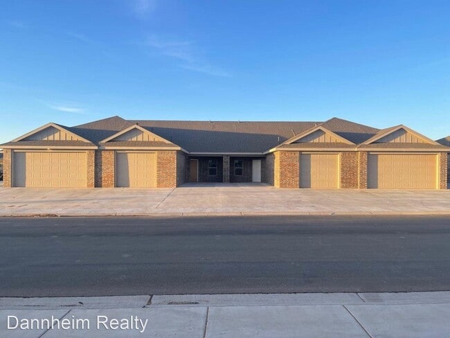 Building Photo - 3 br, 2 bath House - 5536 Kemper Street