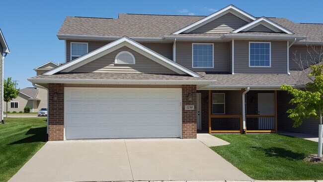 Building Photo - 1235 Delaney Ct