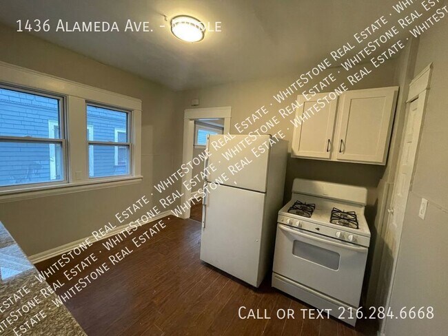 Foto del edificio - 2 bedroom apartmet in Lakewood!
