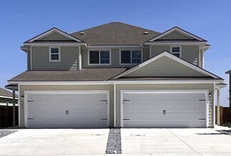 Building Photo - 642 Heathers Wy