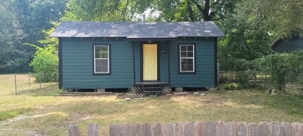 Building Photo - 4831 Rightway Ave