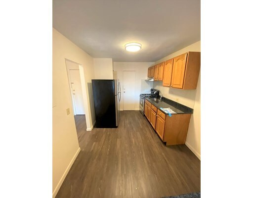 Foto del edificio - 741 E 6th St