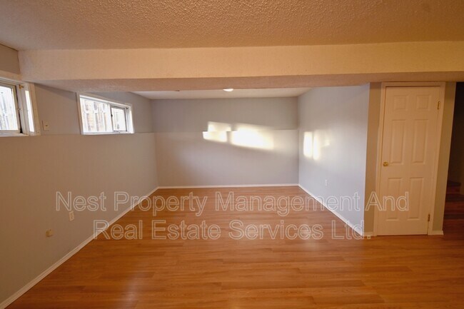 Building Photo - 2206 Upland St