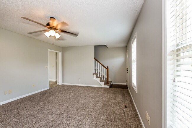 Foto del edificio - 3861 Crusade Dr