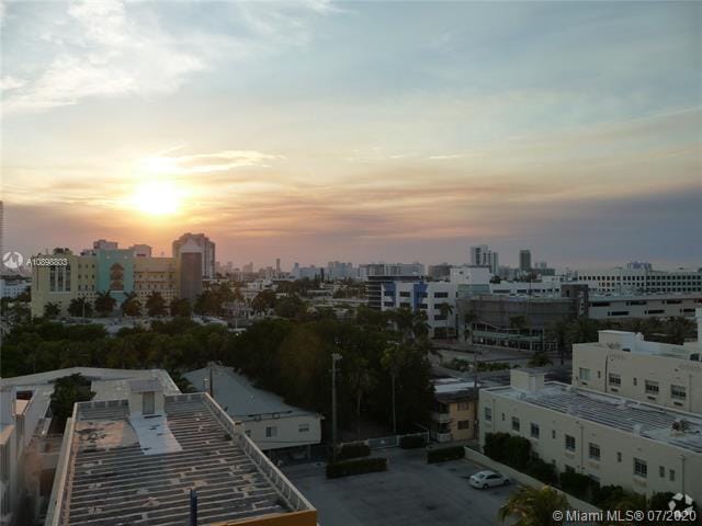 Building Photo - 401 Ocean Dr