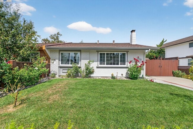 Building Photo - 1810 Peary Way