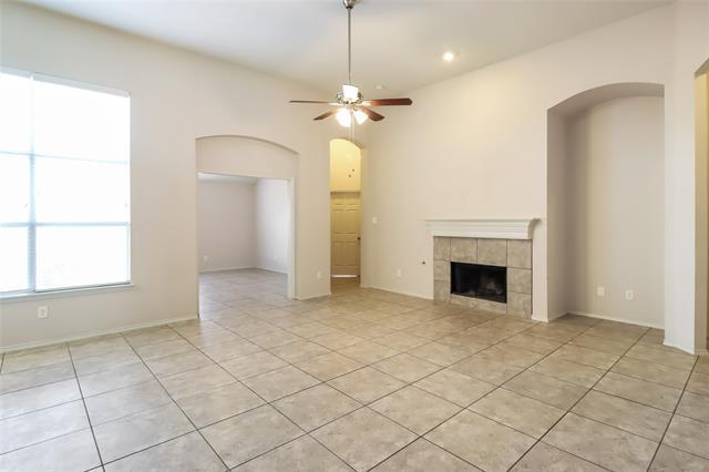 Building Photo - 6503 Fairglen Dr