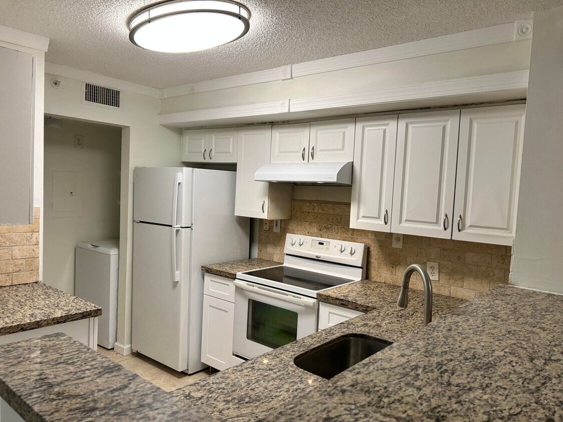 Photo - 7872 Sonoma Springs Circle 103, Lake Worth, FL 33463