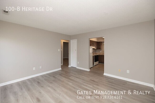 Foto del edificio - 100-B Heritage Dr-