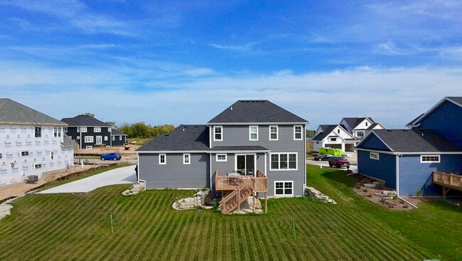 Building Photo - 10601 Tree Sparrow Dr
