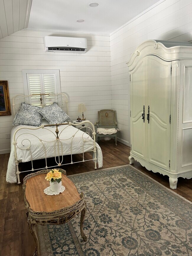 Foto del edificio - 290 Hamburg Rd