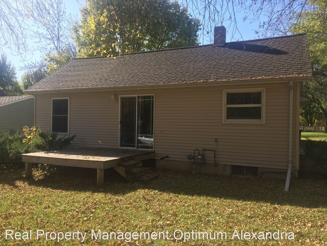 Building Photo - 3 br, 1 bath House - 1221 15th St