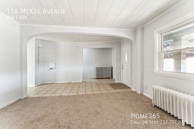 Foto del edificio - Spacious Single-Family 6 Bed 2 Bath dream!
