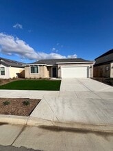 Building Photo - 302 N OMalley Ct