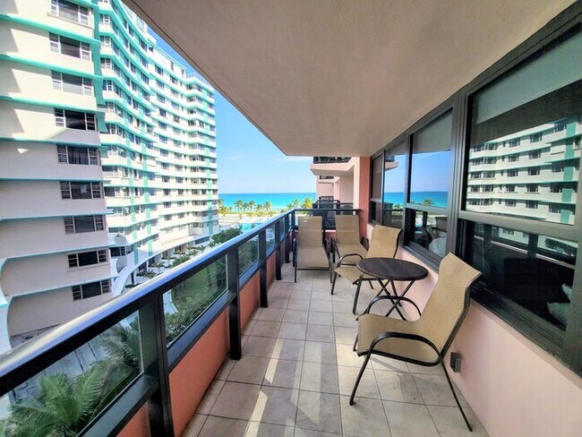 Foto del edificio - Alexander 718