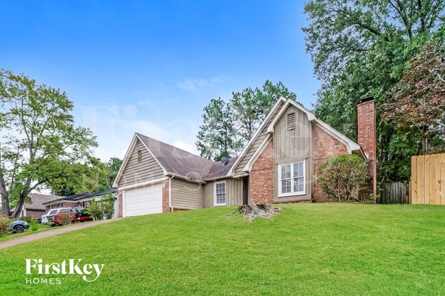 Building Photo - 6715 Valley Bend Dr