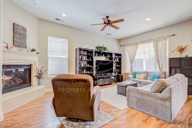 Foto del edificio - 1106 Kirkland Ln