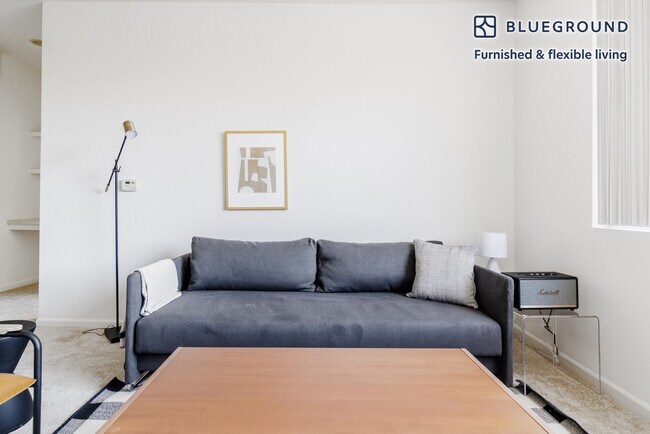 Foto del edificio - 3190 Rubino Dr