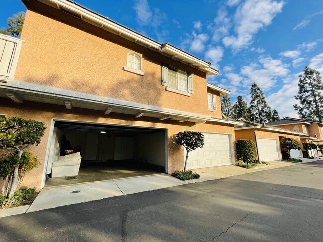 Two car garage with plenty of extra storage - 11245 Terra Vista Pky