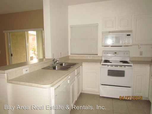 Building Photo - 30136 Wellesley Way