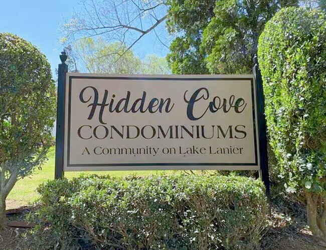 Community entrance - 2493 Hidden Cove Ct