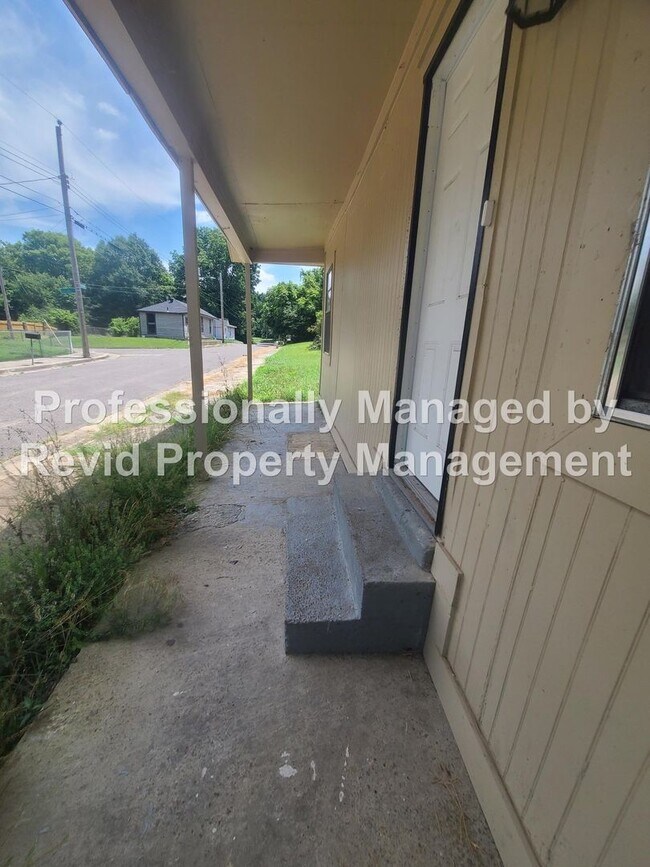 Foto del edificio - SECTION 8 ACCEPTED