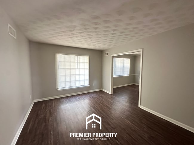 Photo - Spacious 4BR/2BA Memphis Rental with 2-Car Garage, Hardwood Floors & Fireplace House