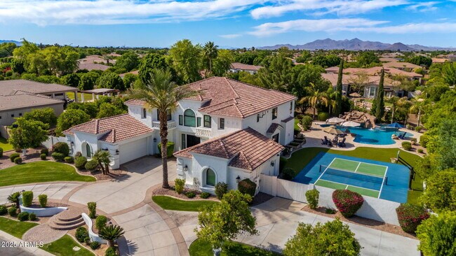 Foto del edificio - 3452 E Ivyglen Cir