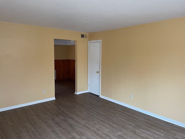 Photo - 2524 Flanigan Court Apartment