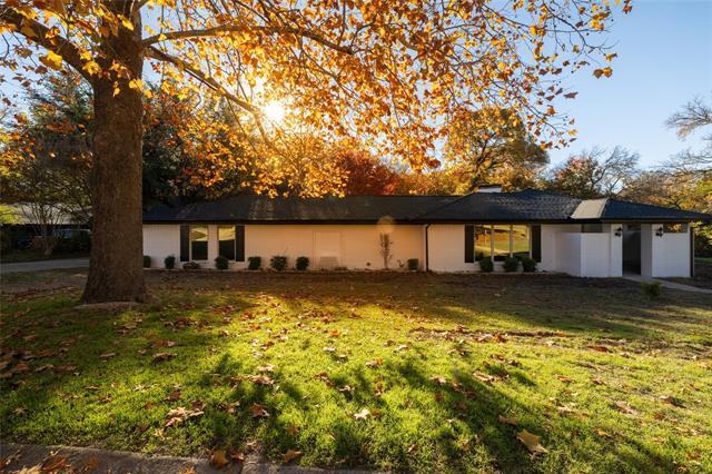 Foto del edificio - 7413 Lochwood Ct