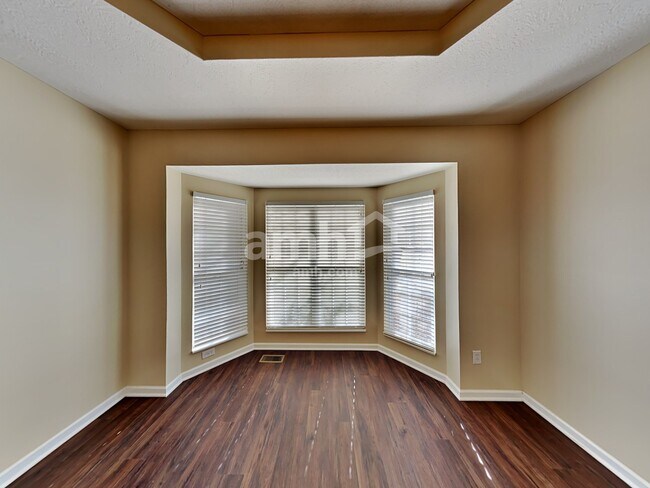 Building Photo - 338 Calebs Court