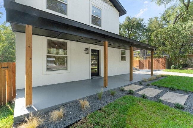 Foto del edificio - 3301 Duval St