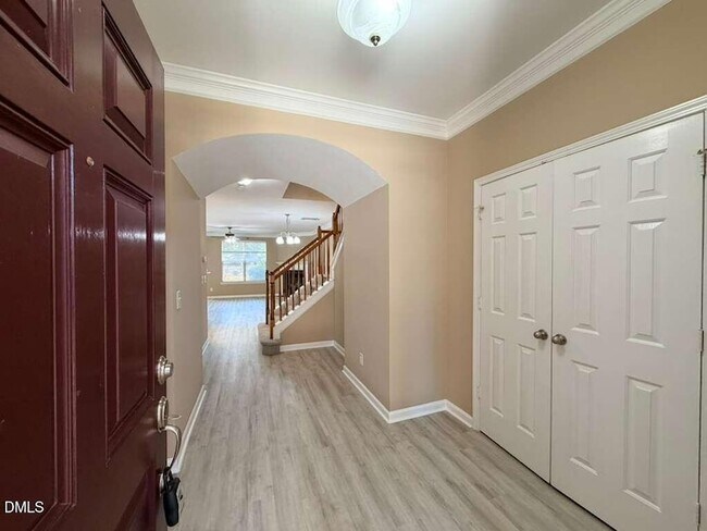 Foto del edificio - 1061 Remington Oaks Cir