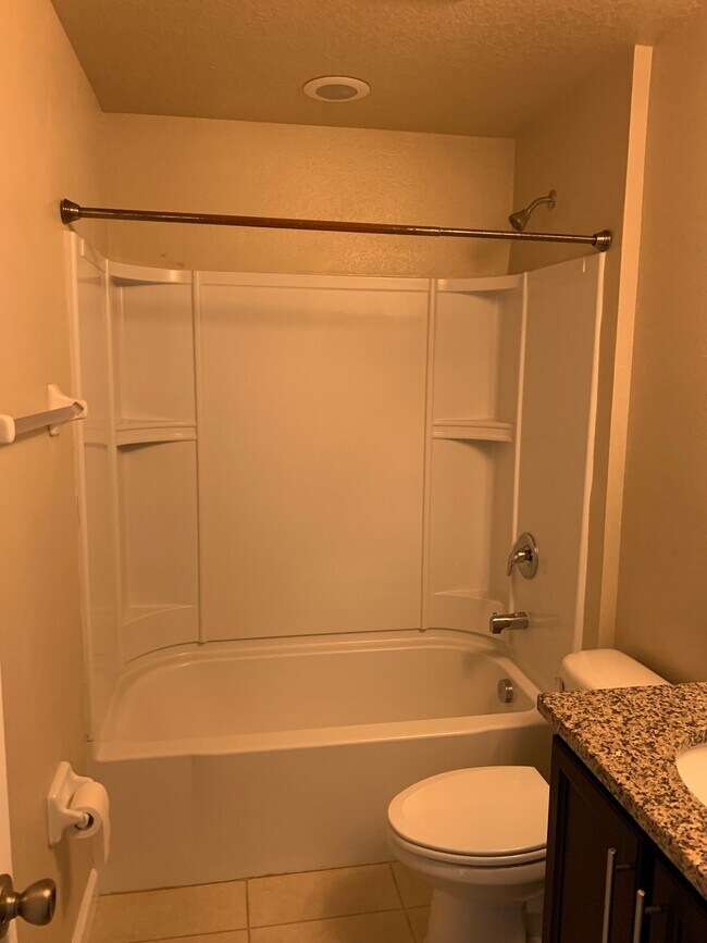 Building Photo - Bay Meadows Lakes Gated Community!!!
