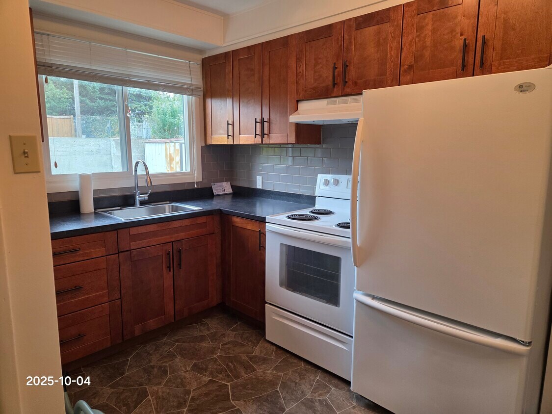 Photo principale - 2808A 14 St NW
