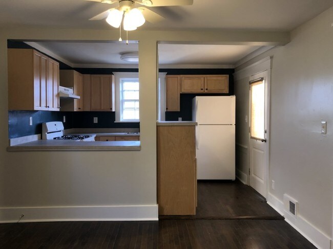 Foto del edificio - 4617 Harrison St