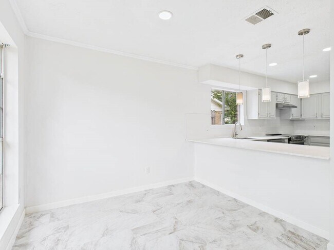 Foto del edificio - 506 Coppersmith Dr